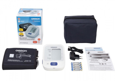 Автоматический тонометр на плечо Omron M2 Basic с адаптером и универсальной манжетой 