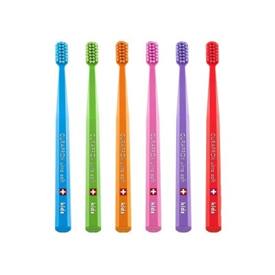 Зубные щетки: Зубная щетка Curaprox CS Kids Зеленая