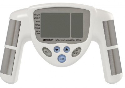 Весы напольные: Жироанализатор OMRON BF306