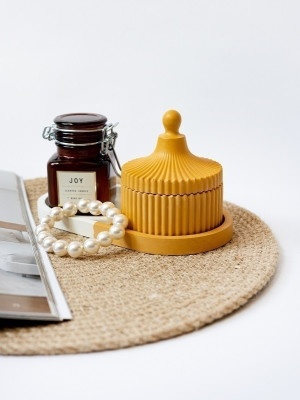 Декоративный набор из гипса Белый / Охра ( 2 предмета ) 