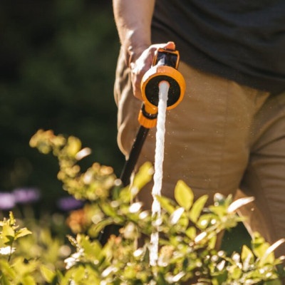 Садовые инструменты:Пистолет-распылитель Fiskars 1020446 (4 функции)  Садовые инструменты:Пистолет-распылитель Fiskars 1020446 (4 функции)