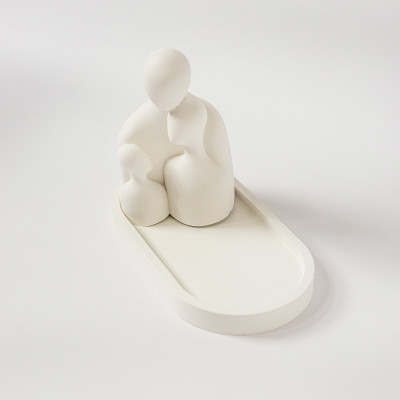 Декоративный поднос со статуэткой из гипса Белый Семья 