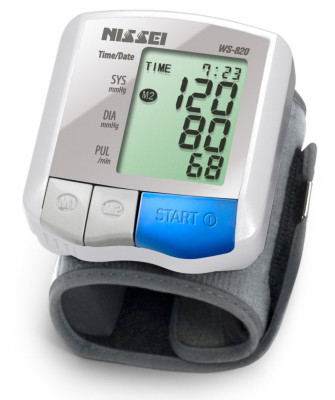 Тонометр автомат Nissei WS-820 на запястье 