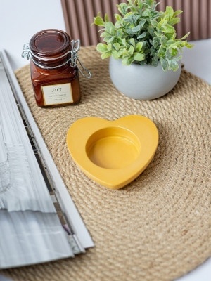 Подсвечник из гипса Сердце Охра 