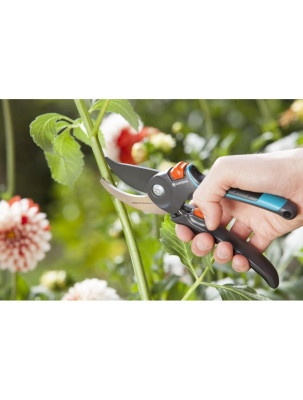 Садовые инструменты:Секатор Gardena B/M (08904-20.000.00) 