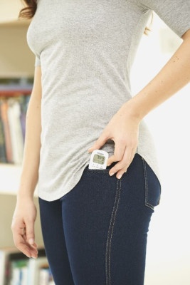 Шагомер Omron HJ-325 